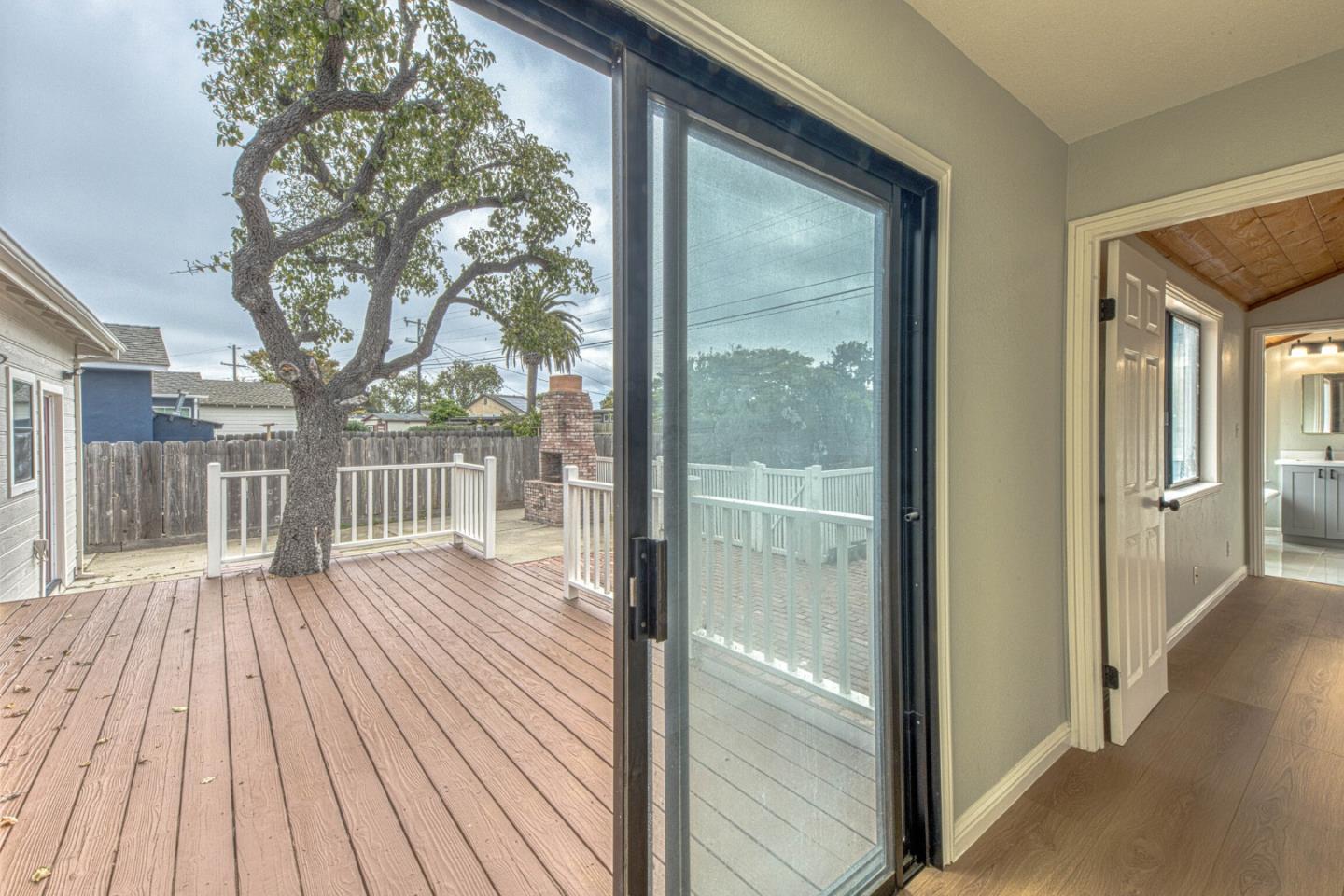 216 Toyon Avenue