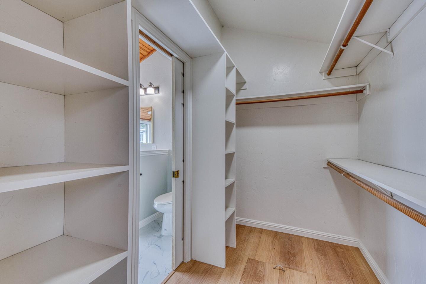 216 Toyon Avenue