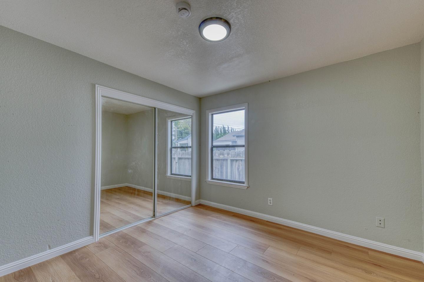 216 Toyon Avenue