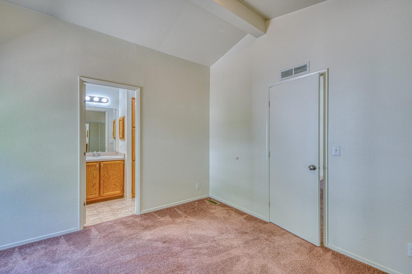185 Timber Lodge