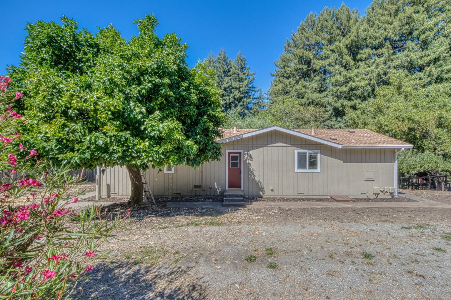 185 Timber Lodge