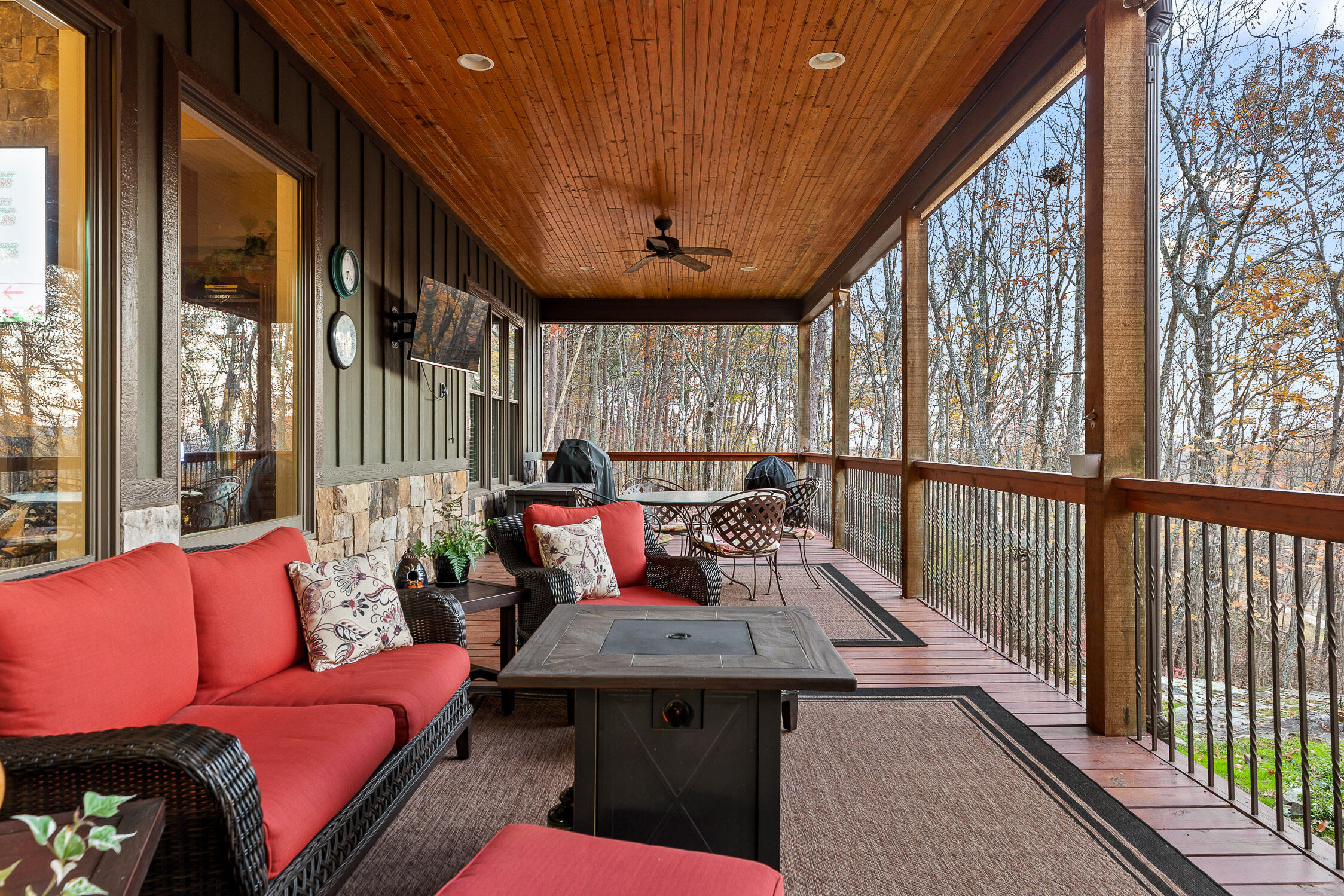 190 Canyon Ridge Road