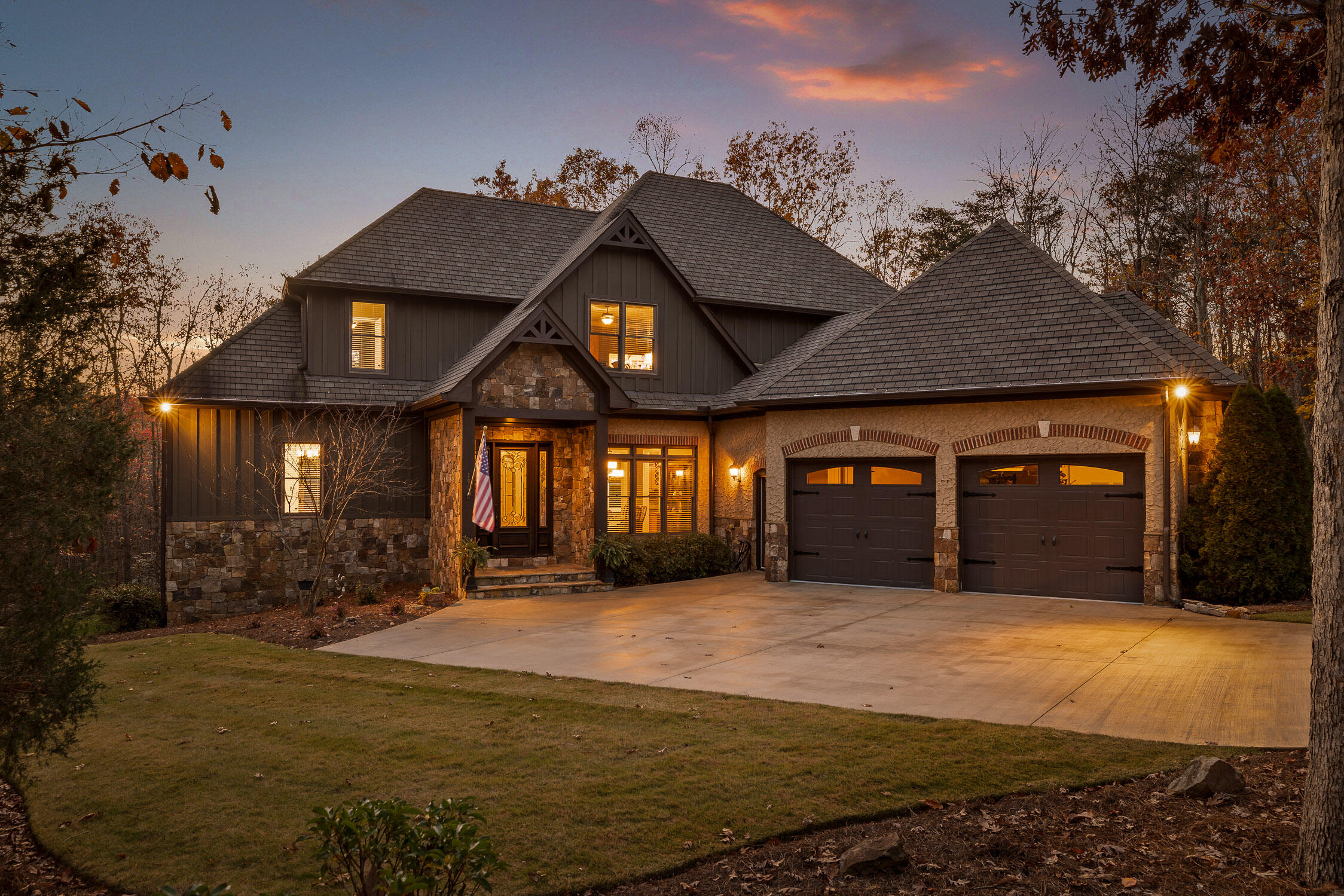 190 Canyon Ridge Road