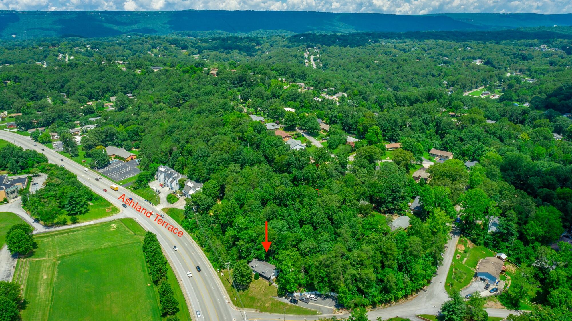 1360 Highland Road