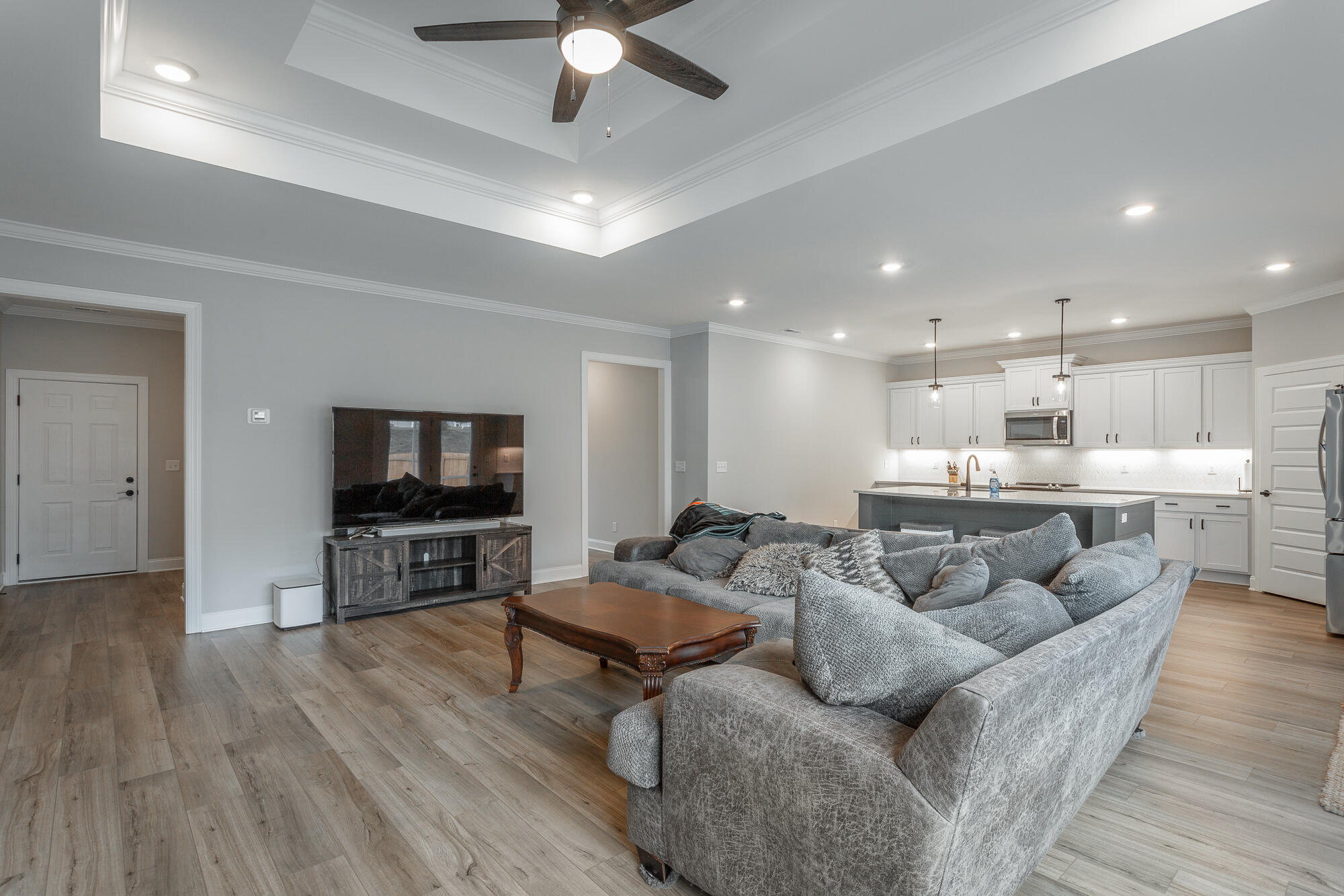 7320 Dividing Way, 78