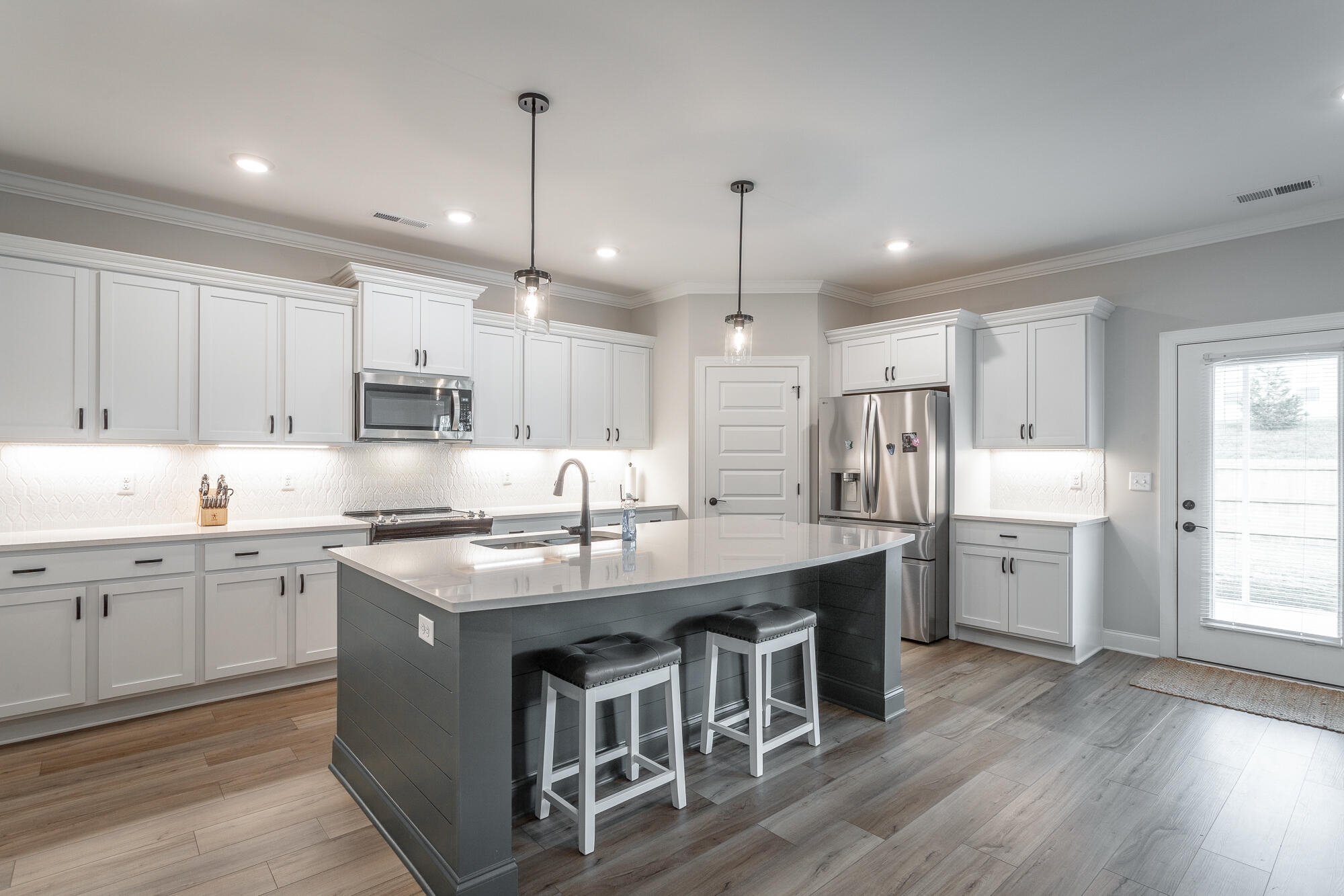 7320 Dividing Way, 78