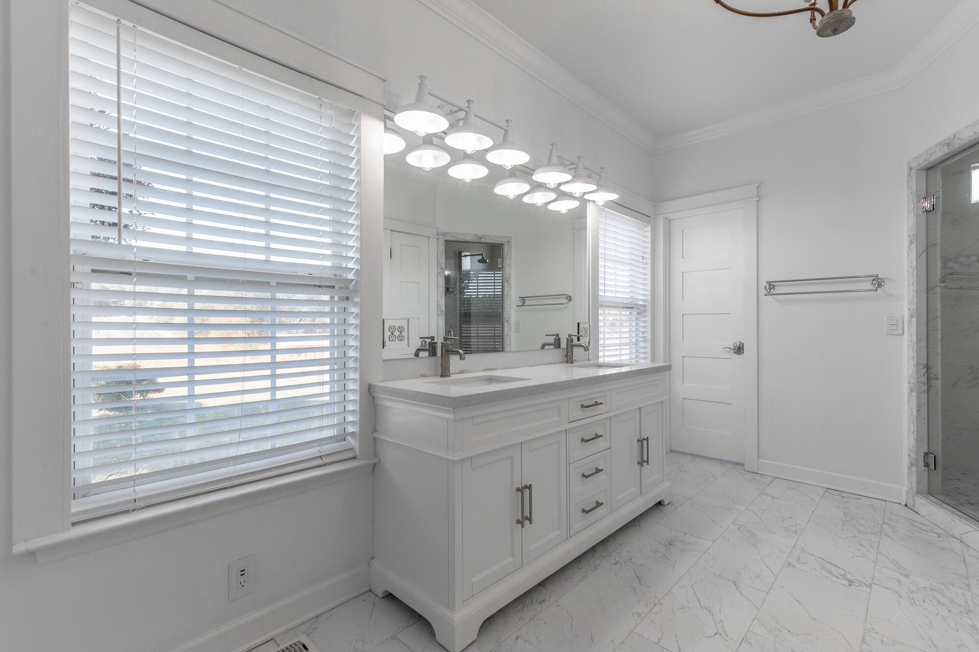 150 Ken Visage Lane, LaFayette