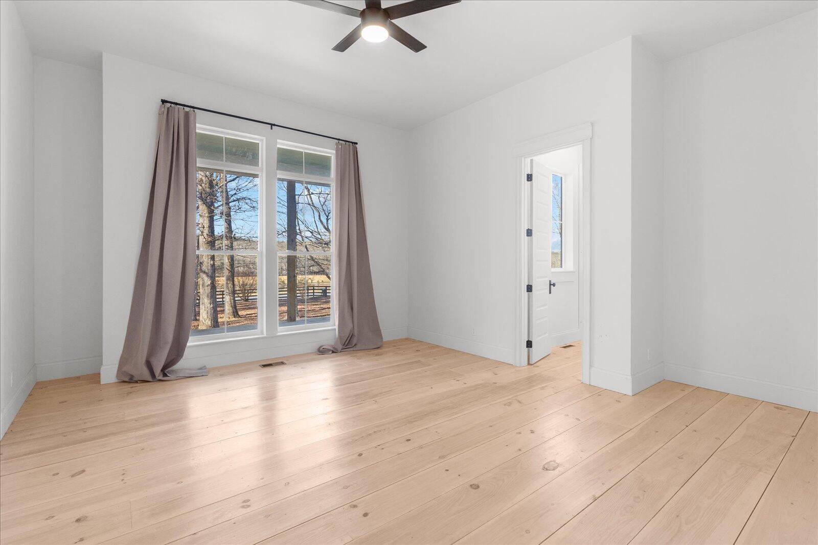 13318 Birchwood Pike