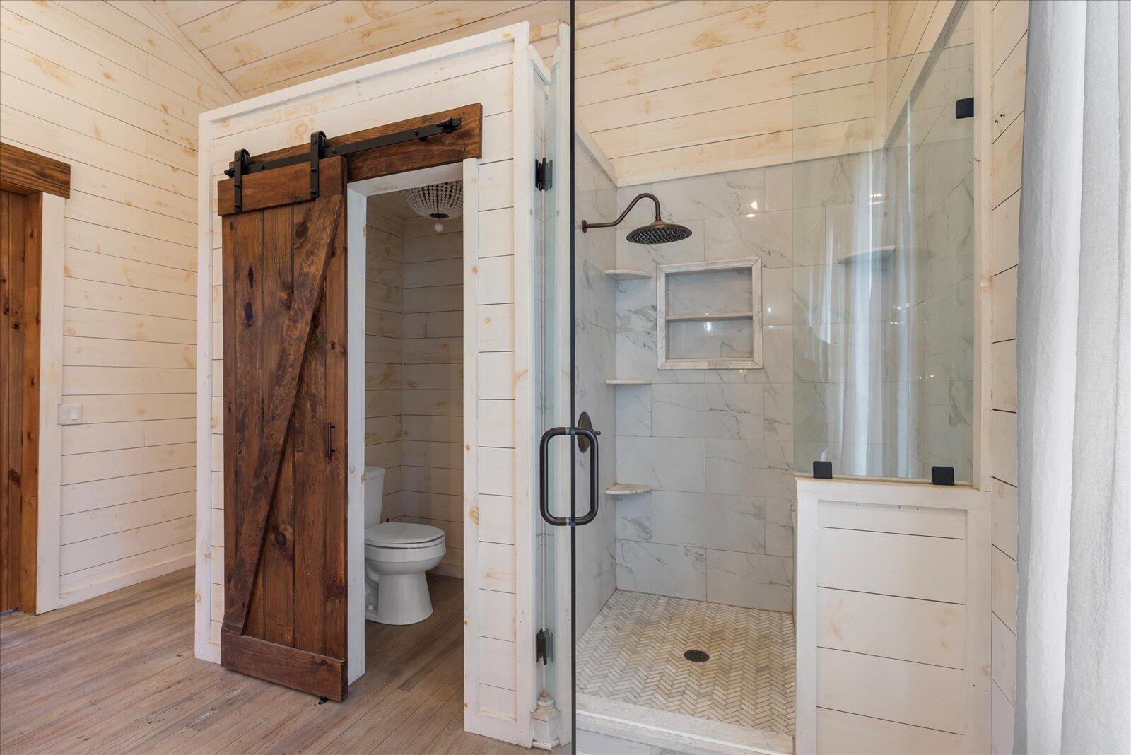 13318 Birchwood Pike