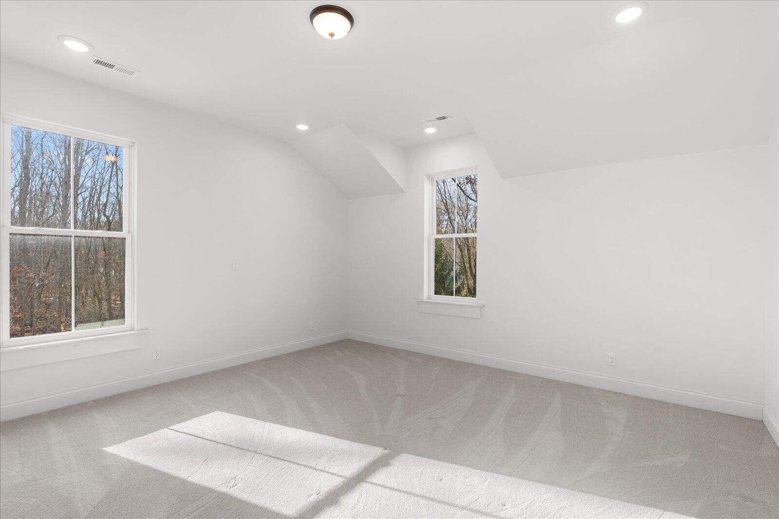 13318 Birchwood Pike