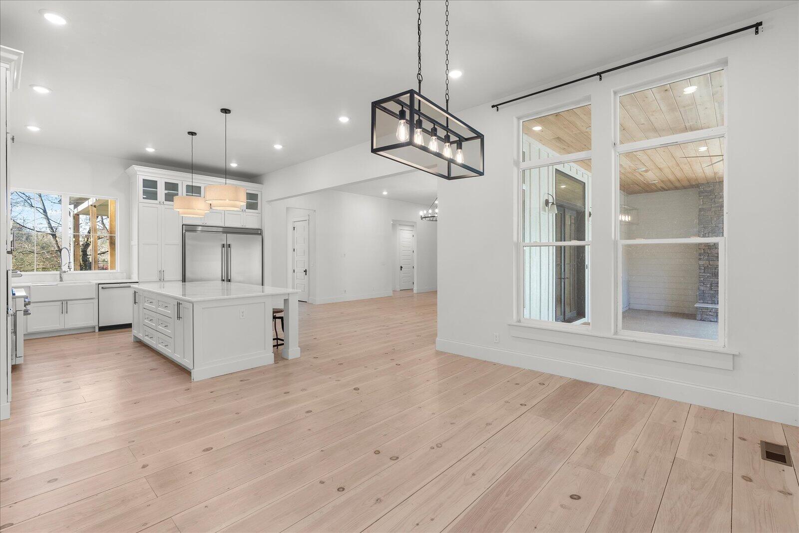 13318 Birchwood Pike