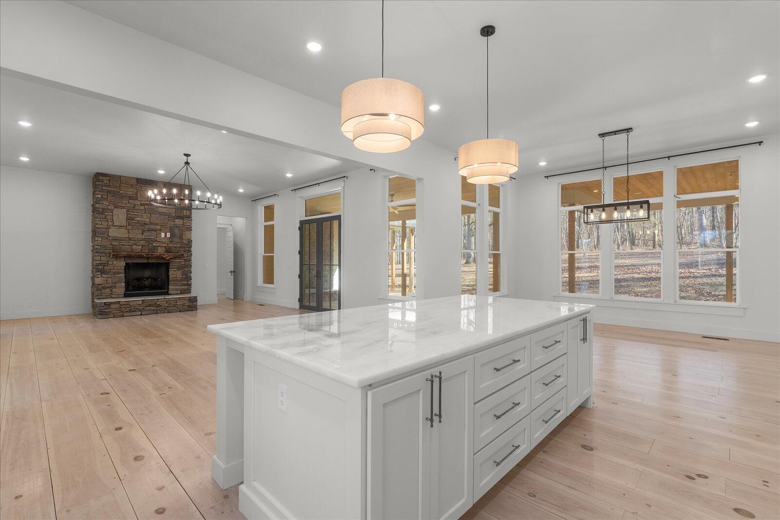 13318 Birchwood Pike