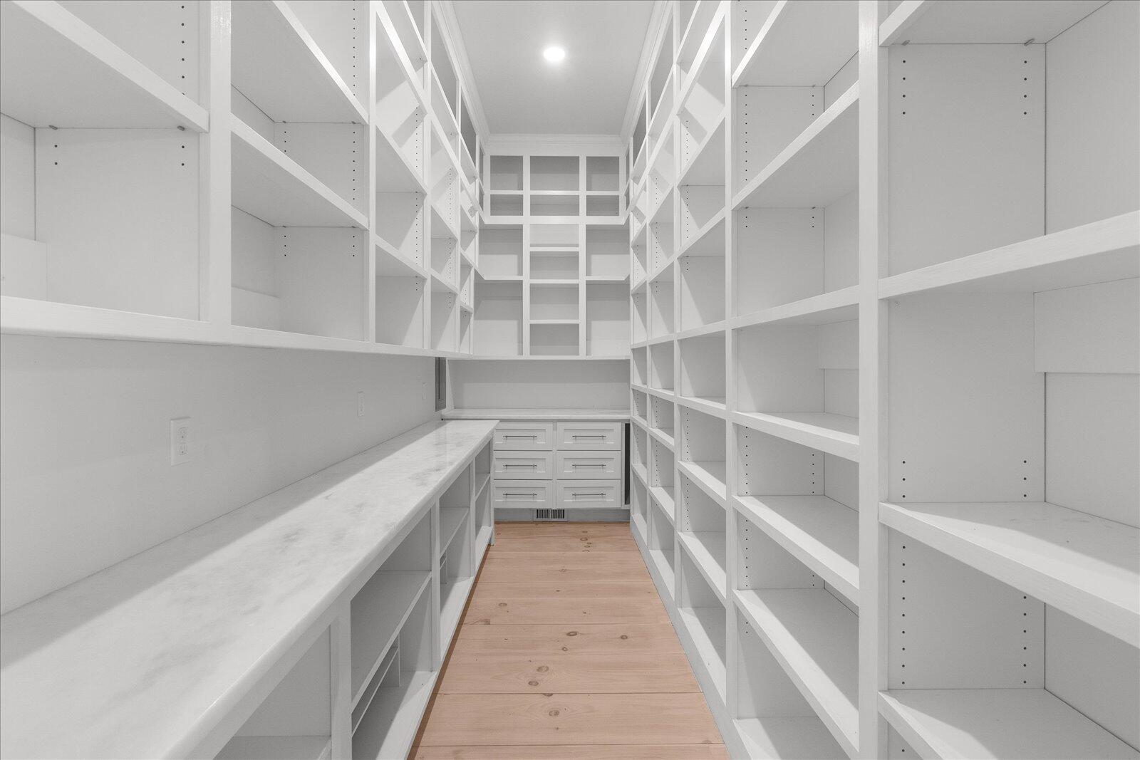 13318 Birchwood Pike