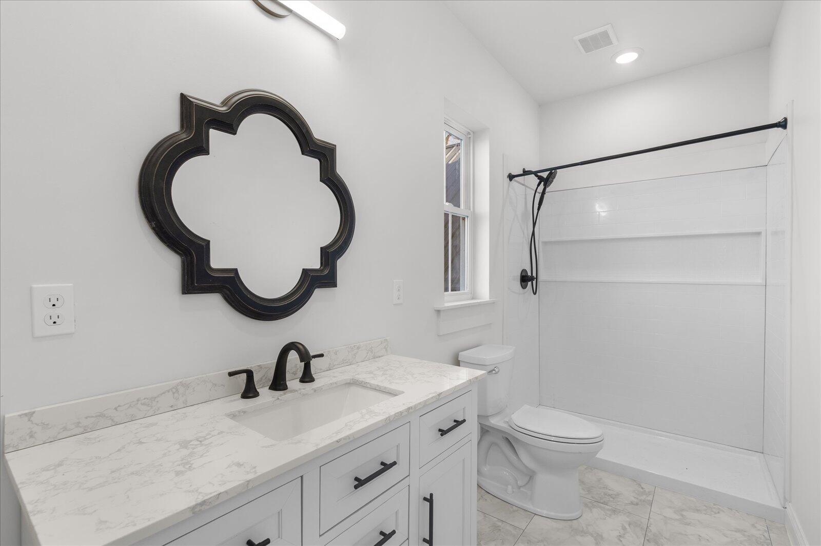 13318 Birchwood Pike