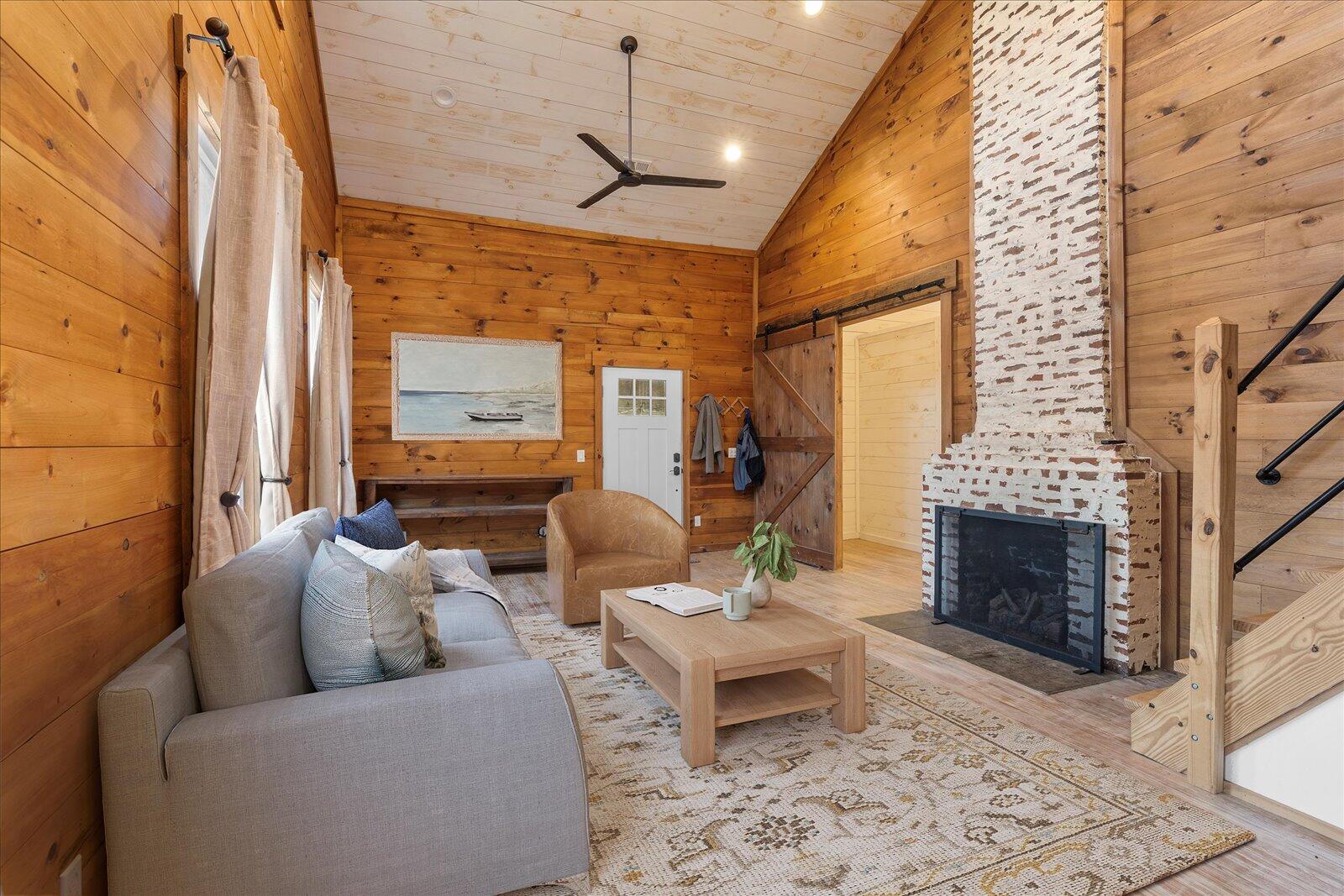 13318 Birchwood Pike