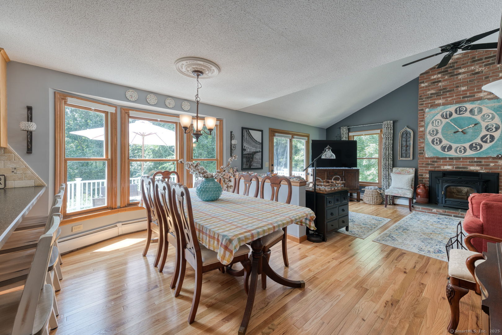 46 Jacqueline Drive