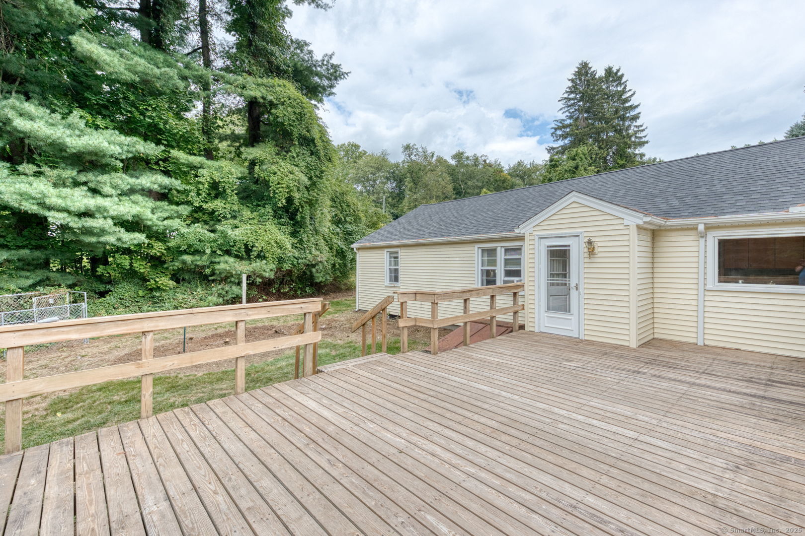 15 Grant Hill Road