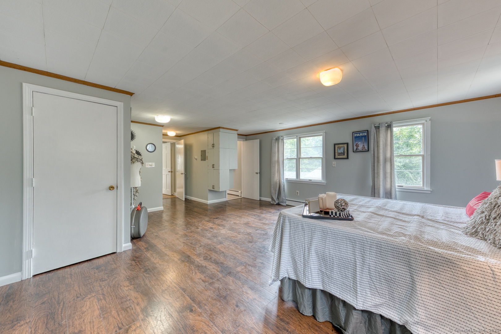 15 Grant Hill Road