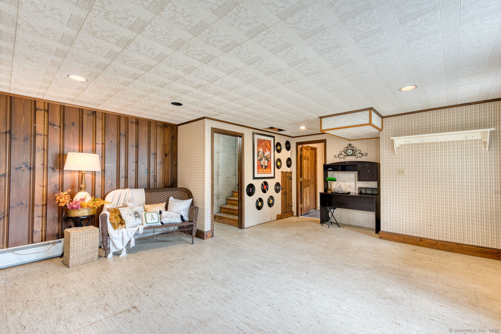 15 Grant Hill Road