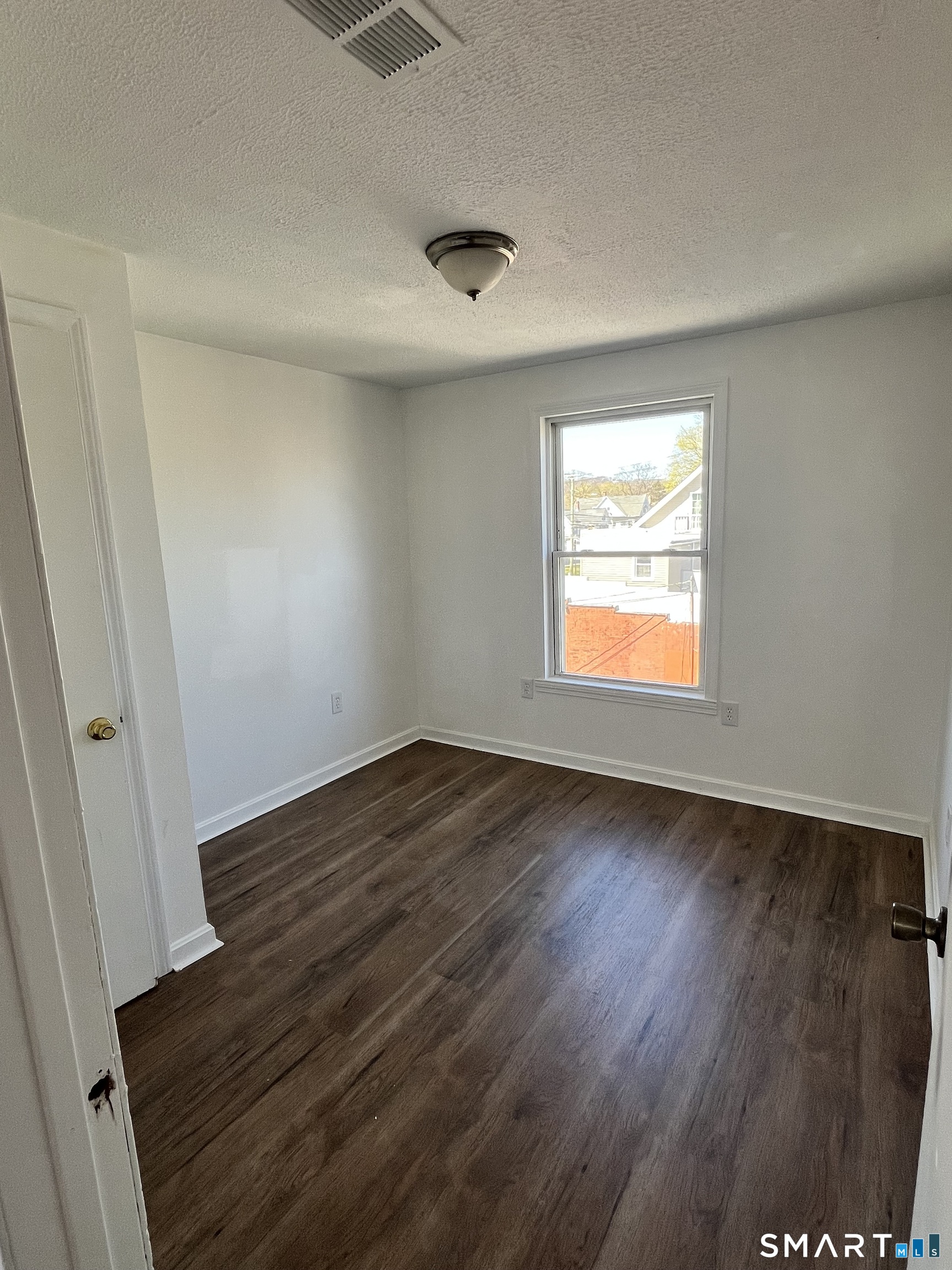 192 Wakelee Avenue 3