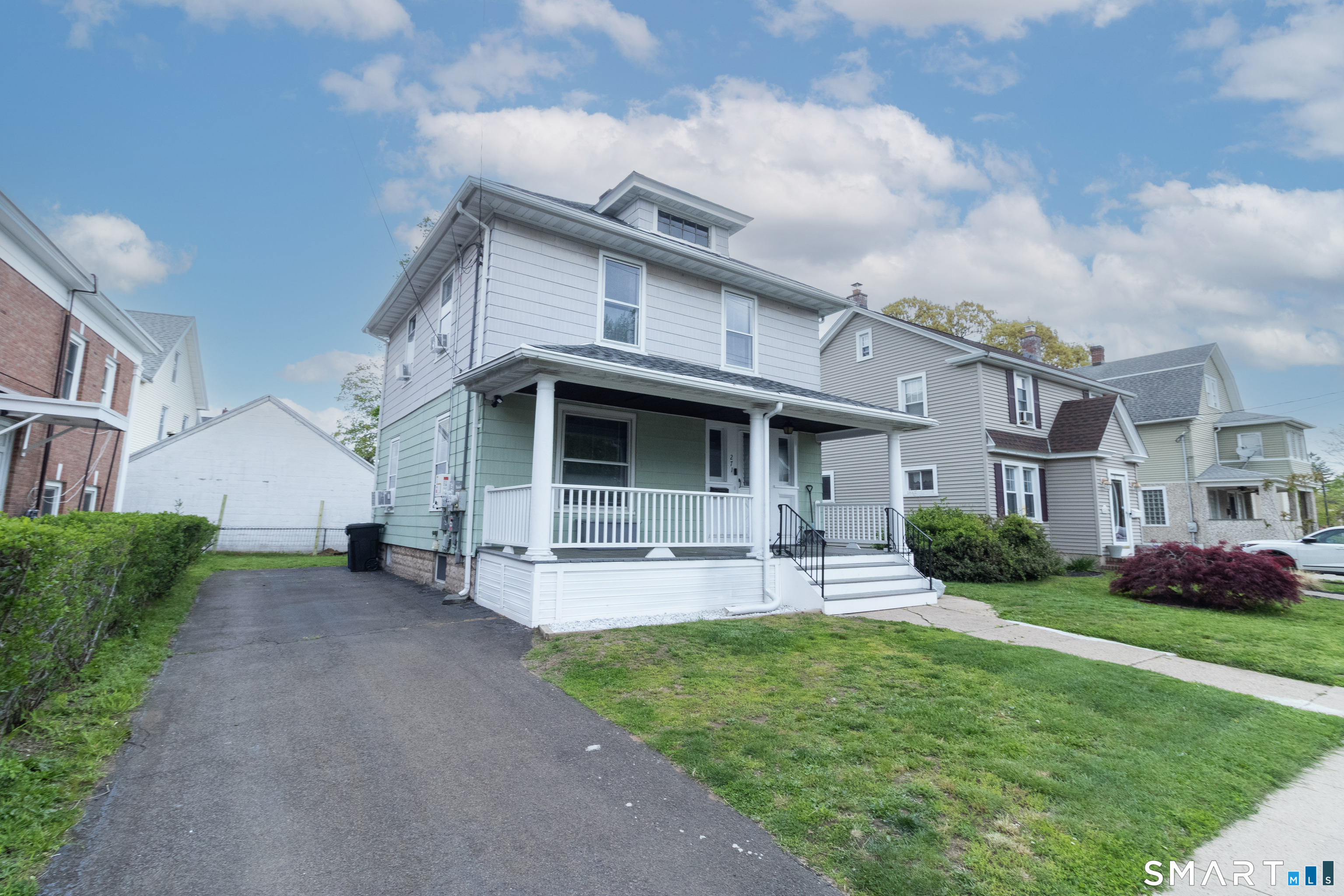271 Brown Street