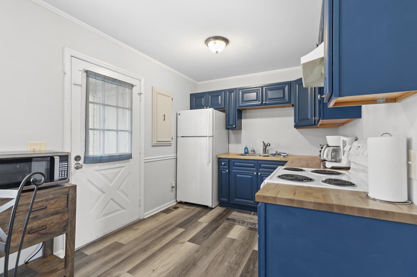 3200 N Oak St. Unit: C