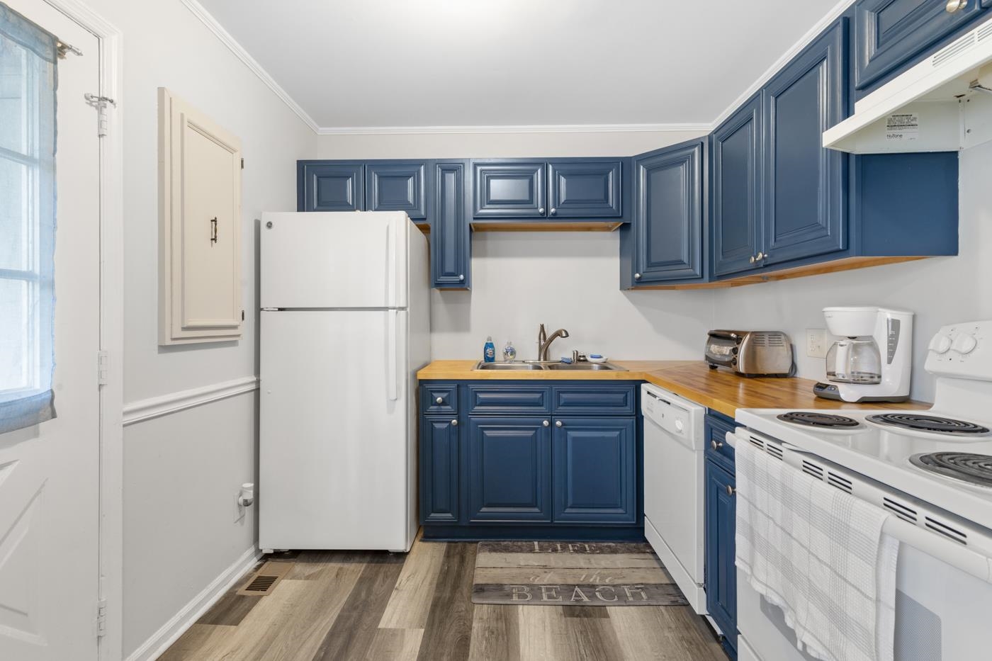 3200 N Oak St. Unit: C