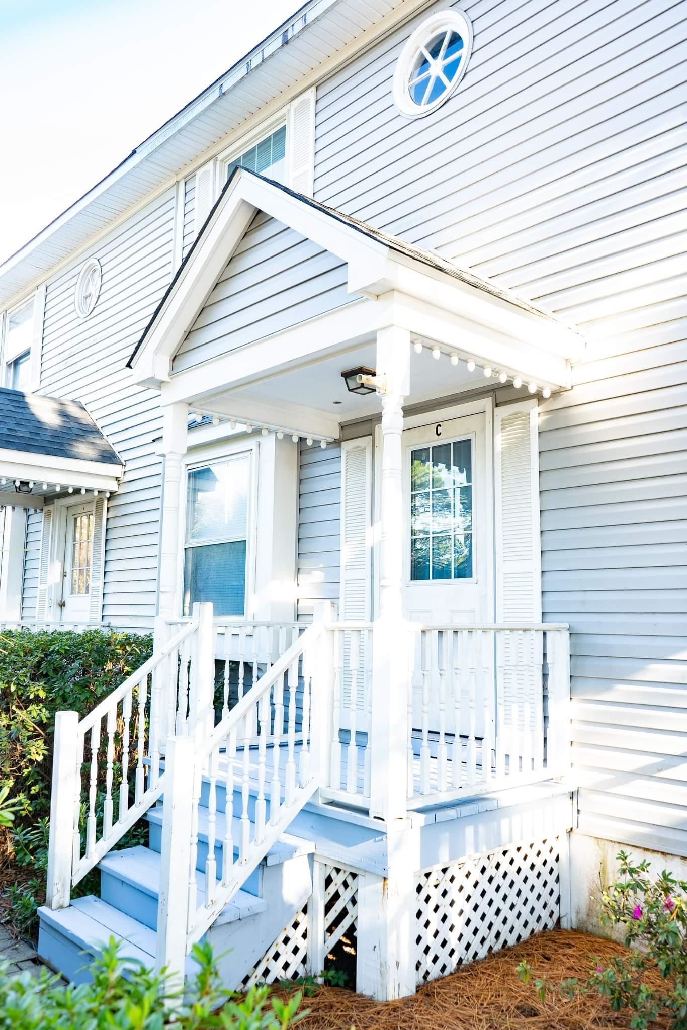 3200 N Oak St. Unit: C