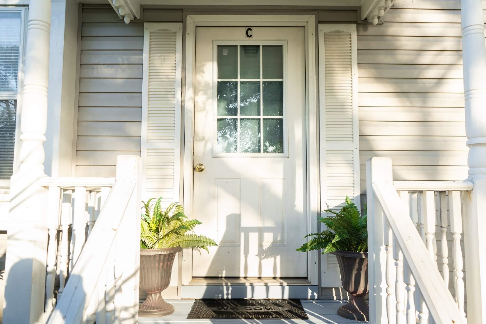 3200 N Oak St. Unit: C