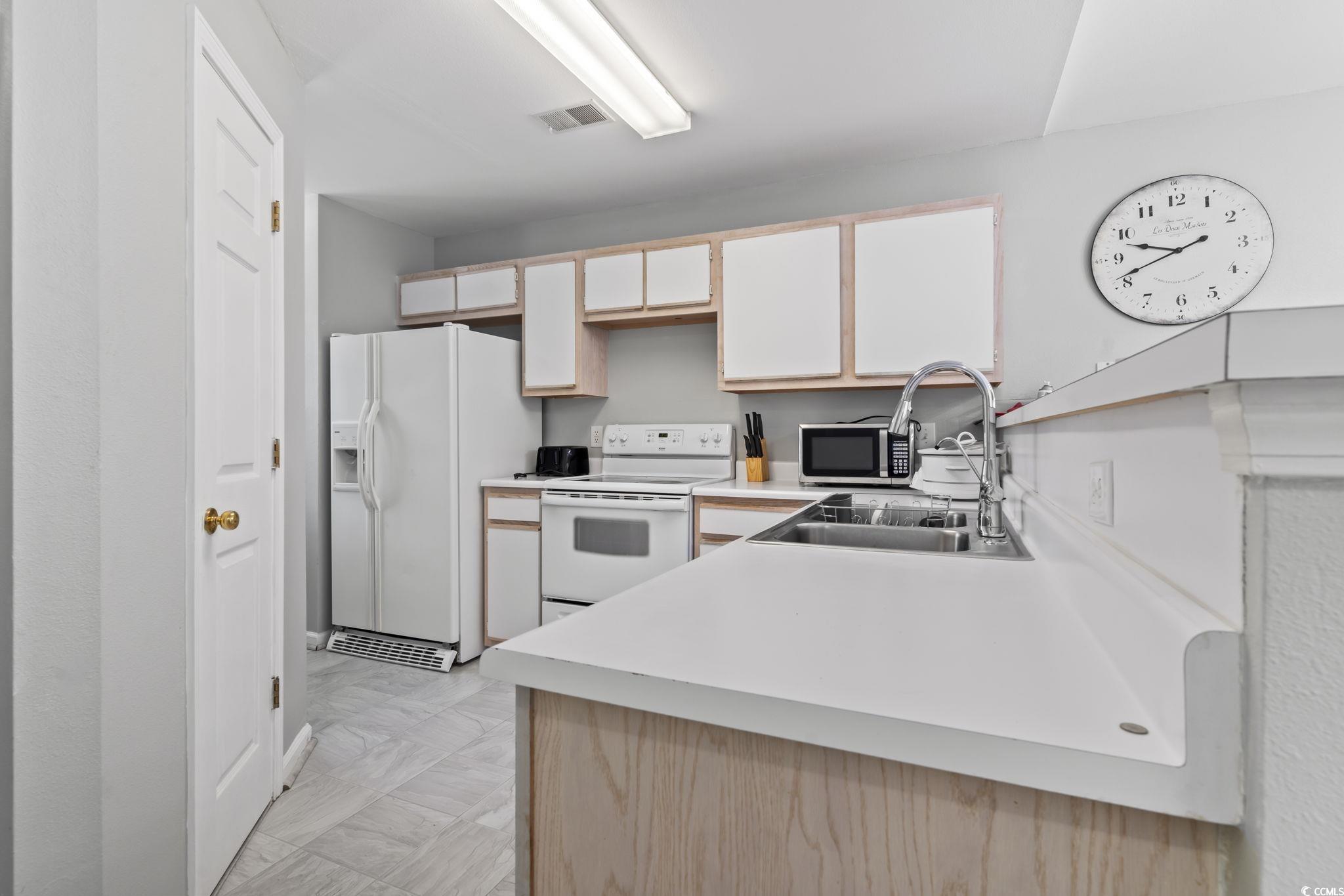 1242 River Oaks Dr. Unit: 18D