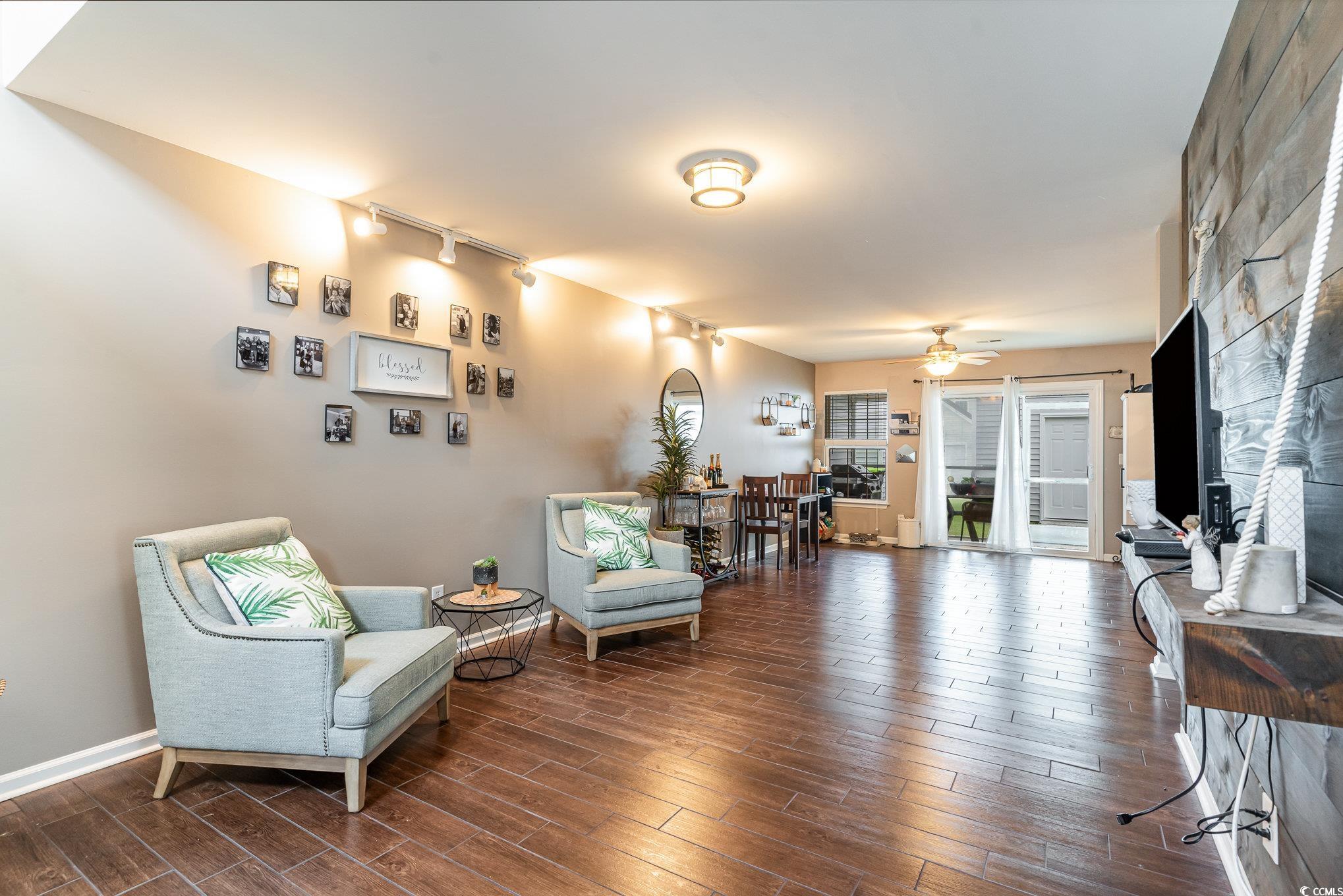 868 Barn Owl Ct. Unit: 868