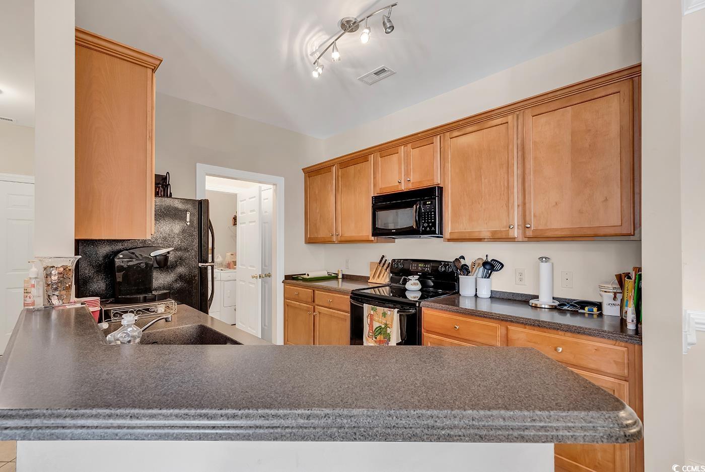 2037 Silvercrest Dr. Unit: 16E