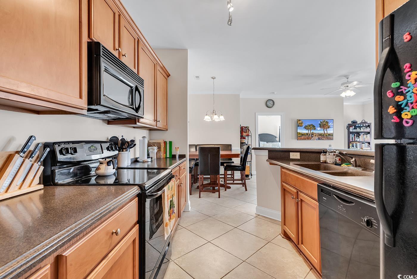2037 Silvercrest Dr. Unit: 16E