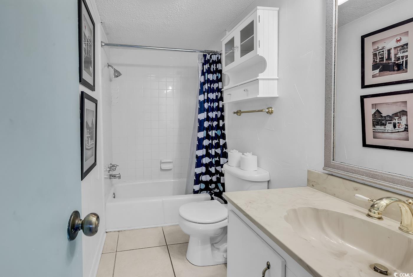 10200 Lake Shore Dr. Unit: 26