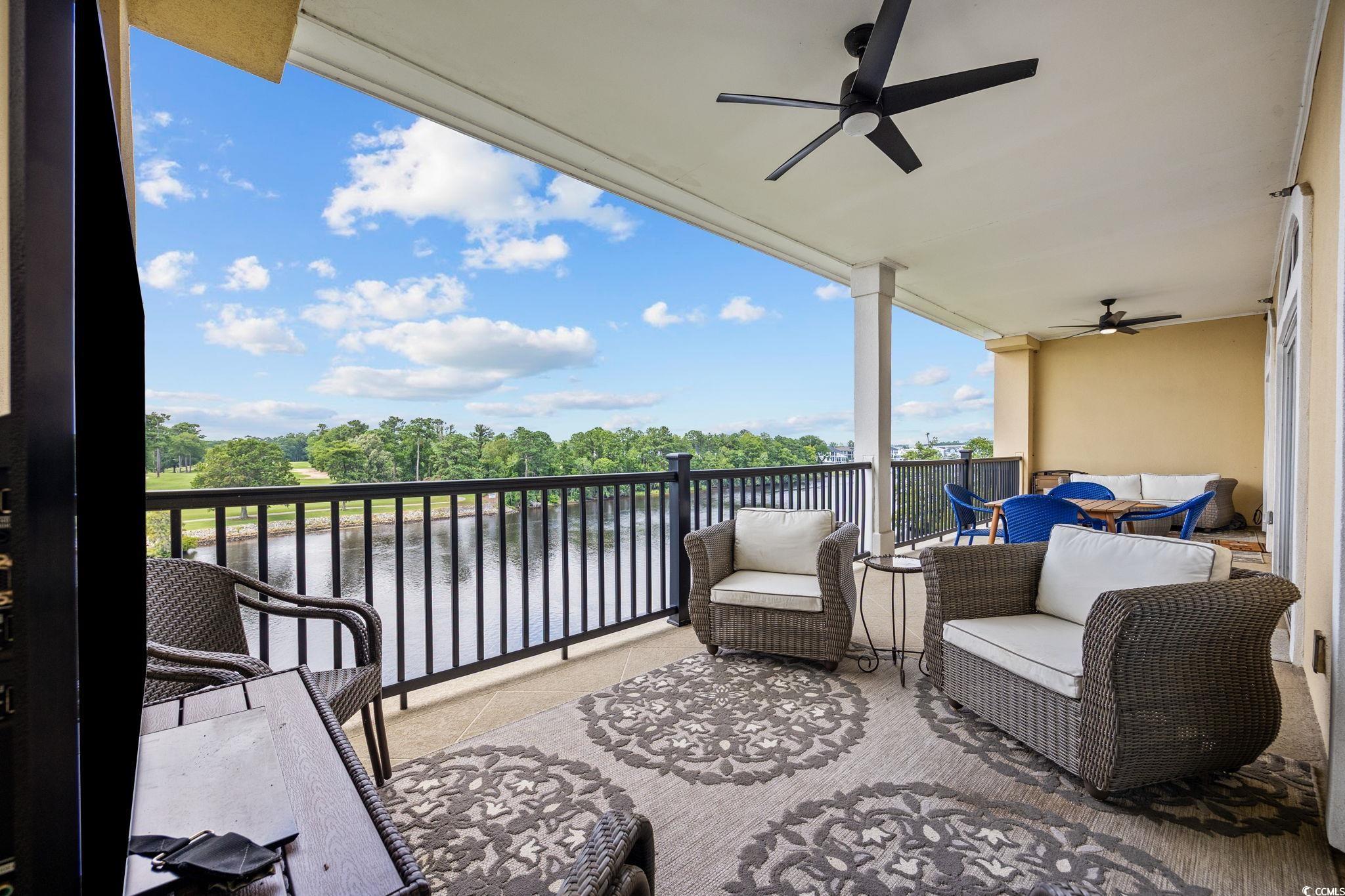 265 Venice Way Unit: 1-404