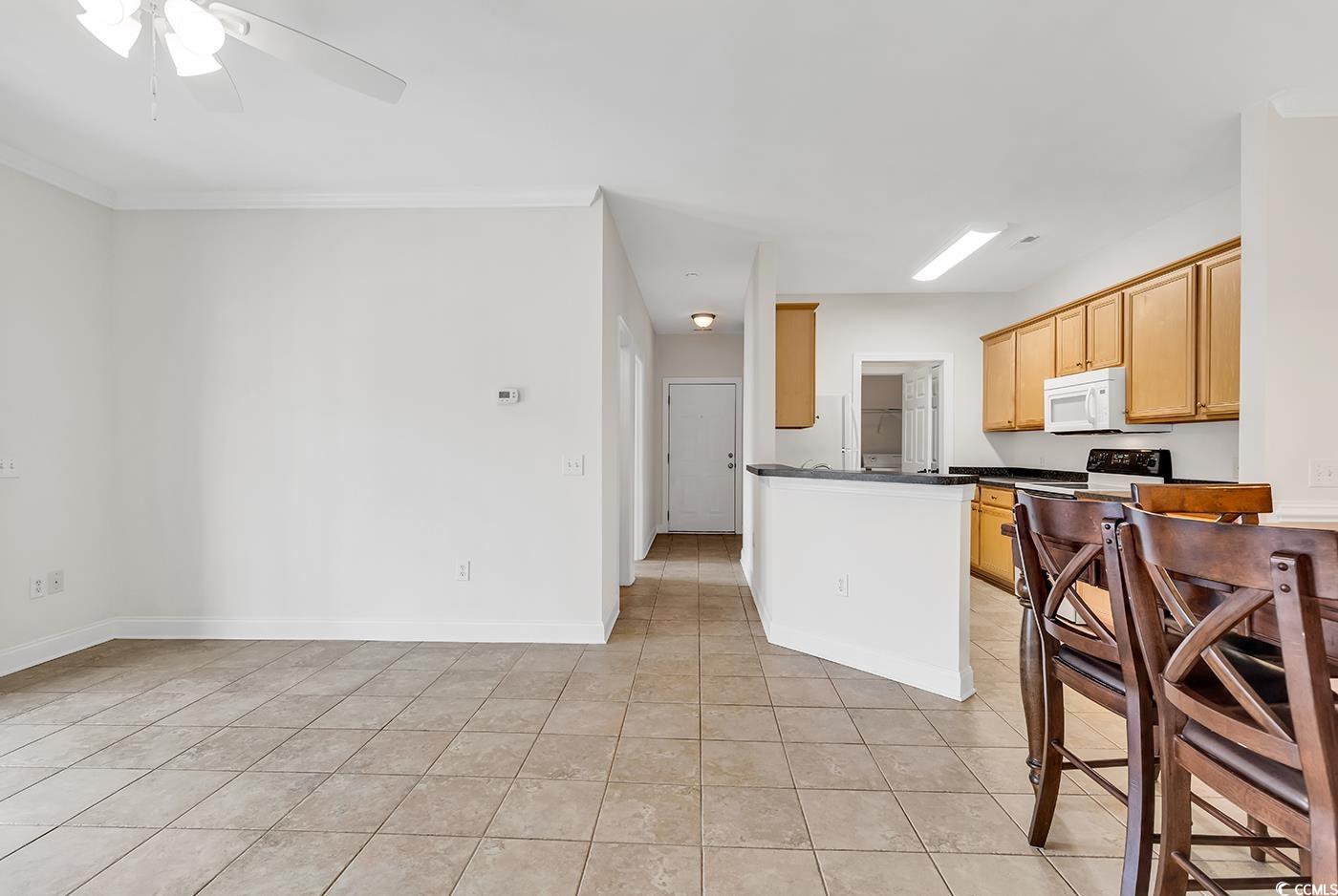 2061 Silvercrest Dr. Unit: 7E