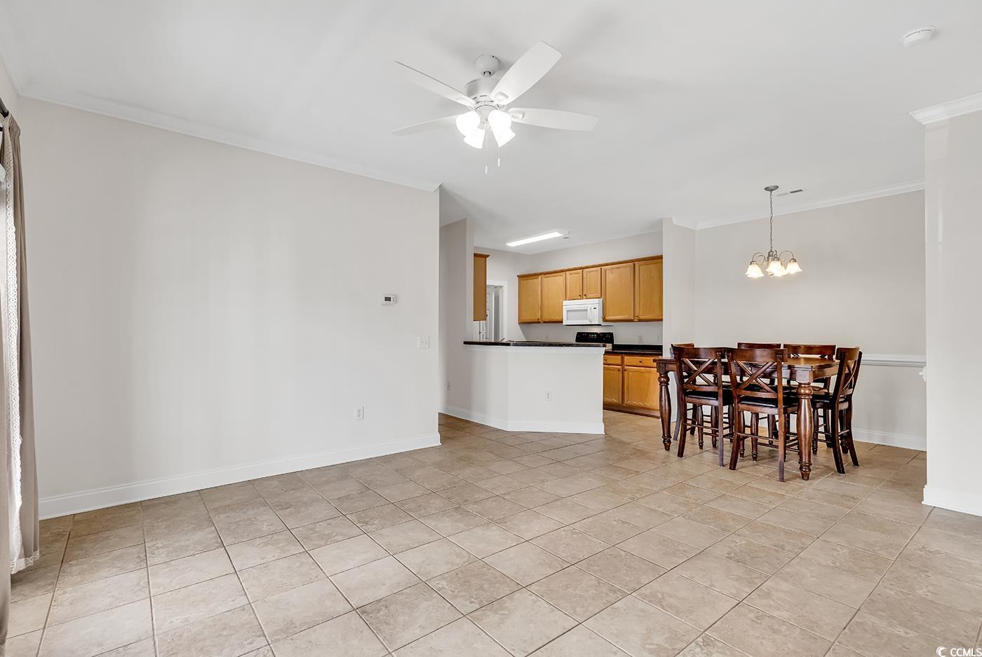 2061 Silvercrest Dr. Unit: 7E