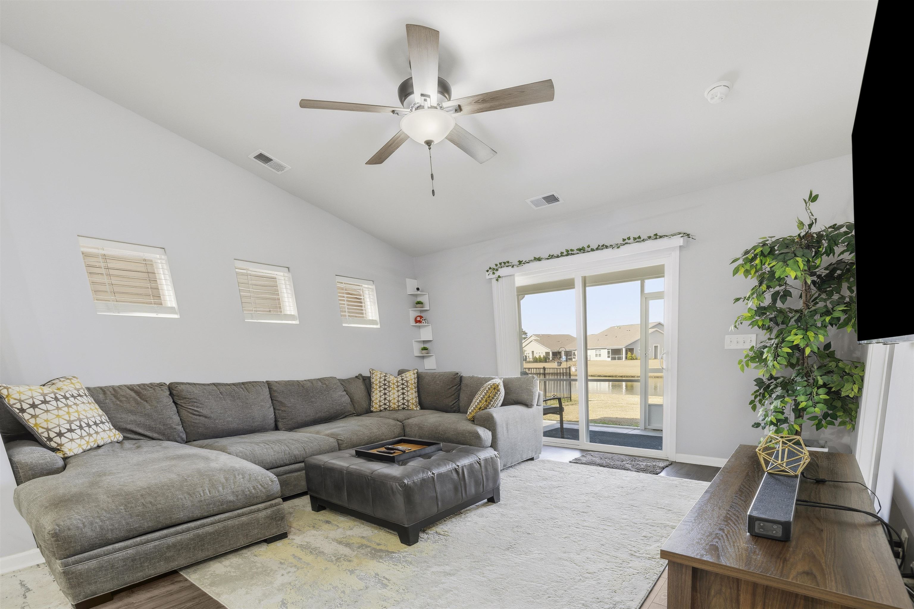 1807 Berkley Village Loop