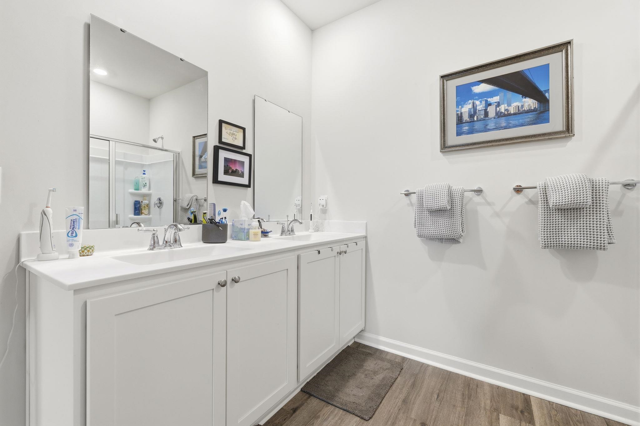 1096 Flintshire Dr.