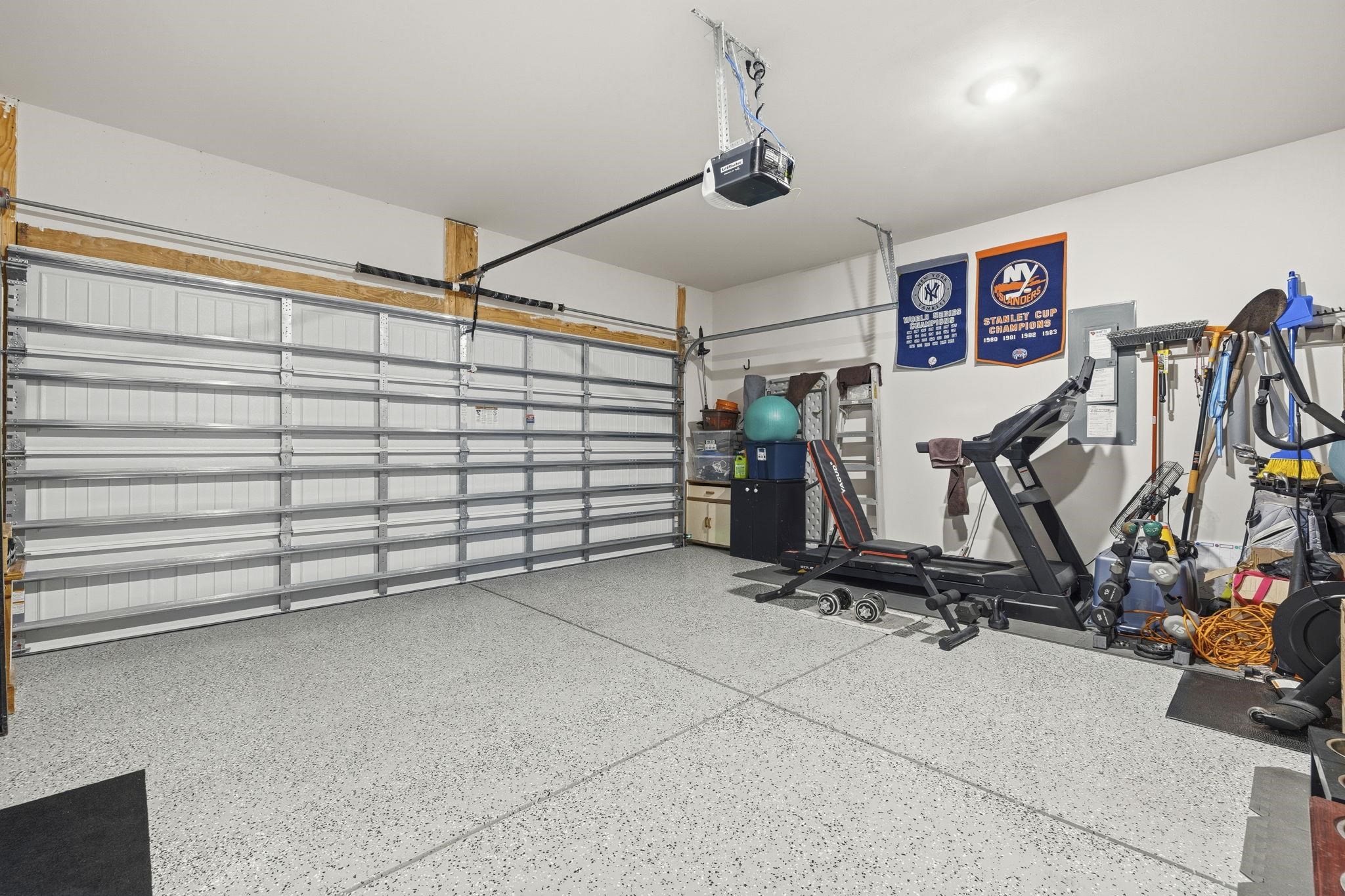 1096 Flintshire Dr.
