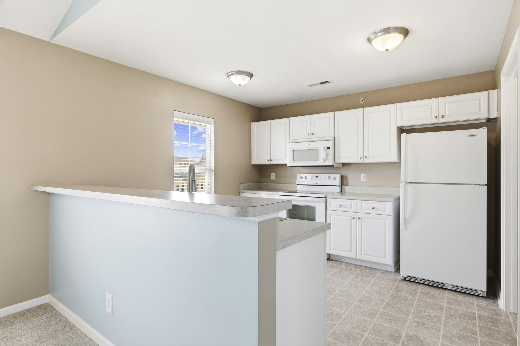 113 Butkus Dr. Unit: 6