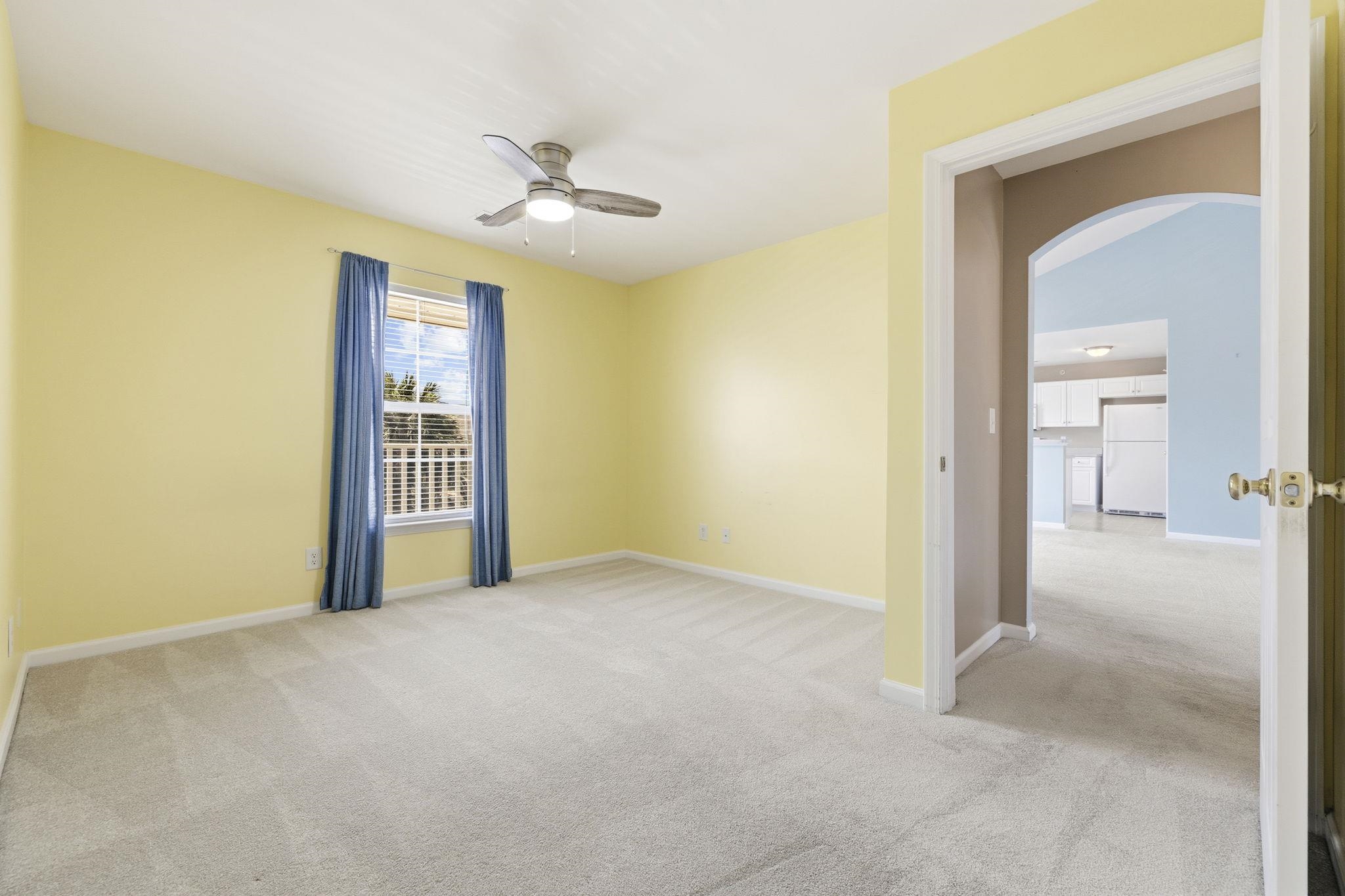113 Butkus Dr. Unit: 6