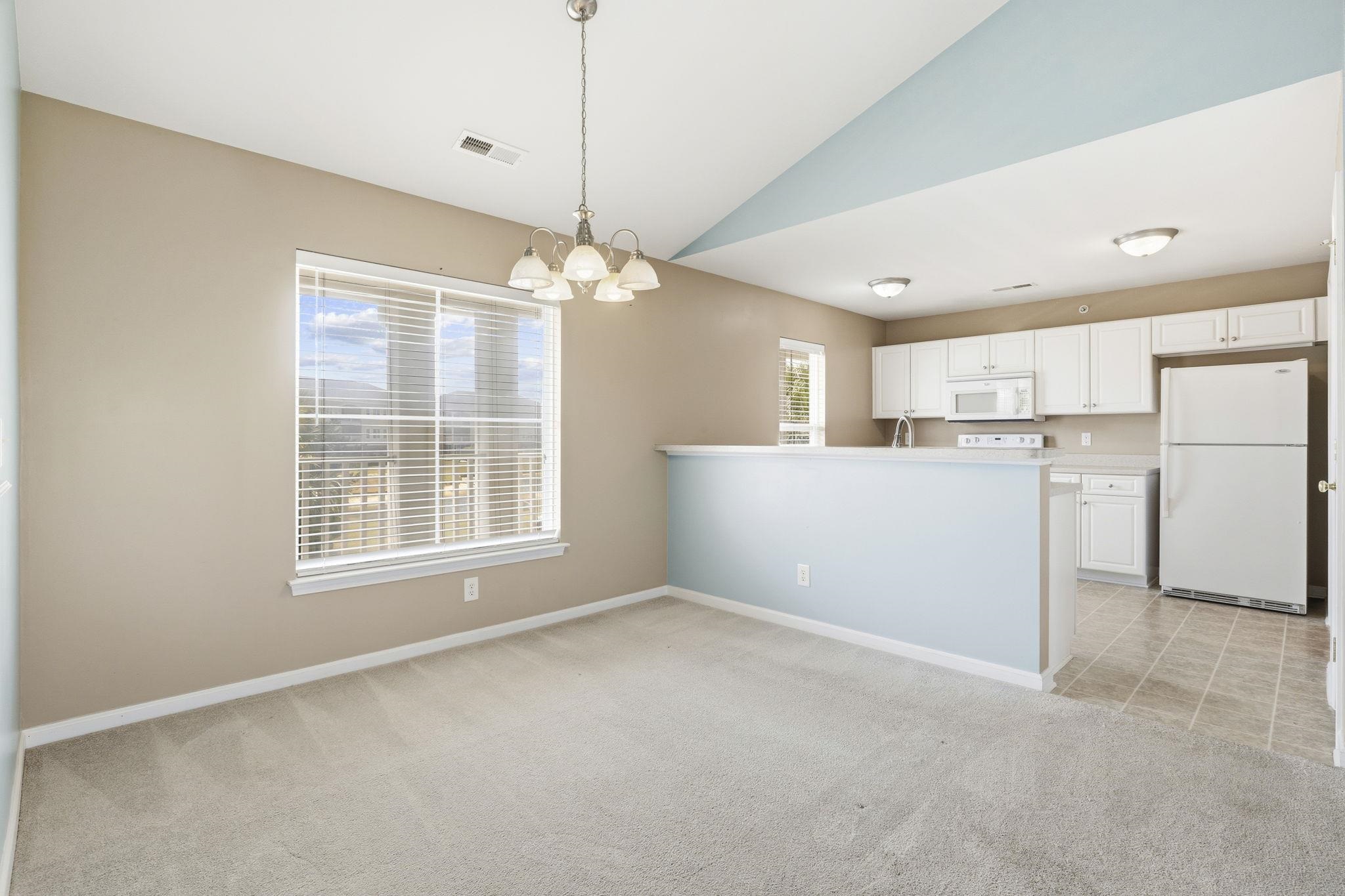 113 Butkus Dr. Unit: 6