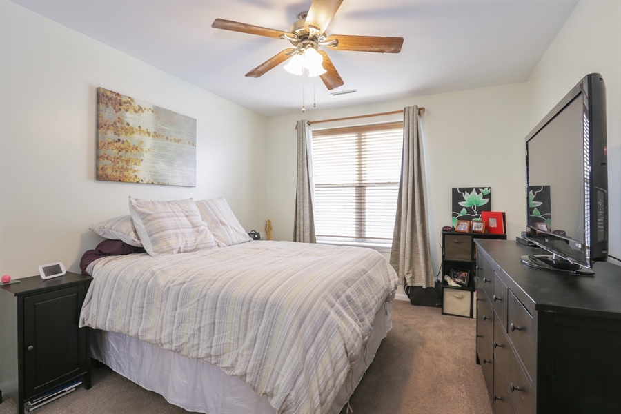 3516 N SHEFFIELD Avenue Unit: 2RS