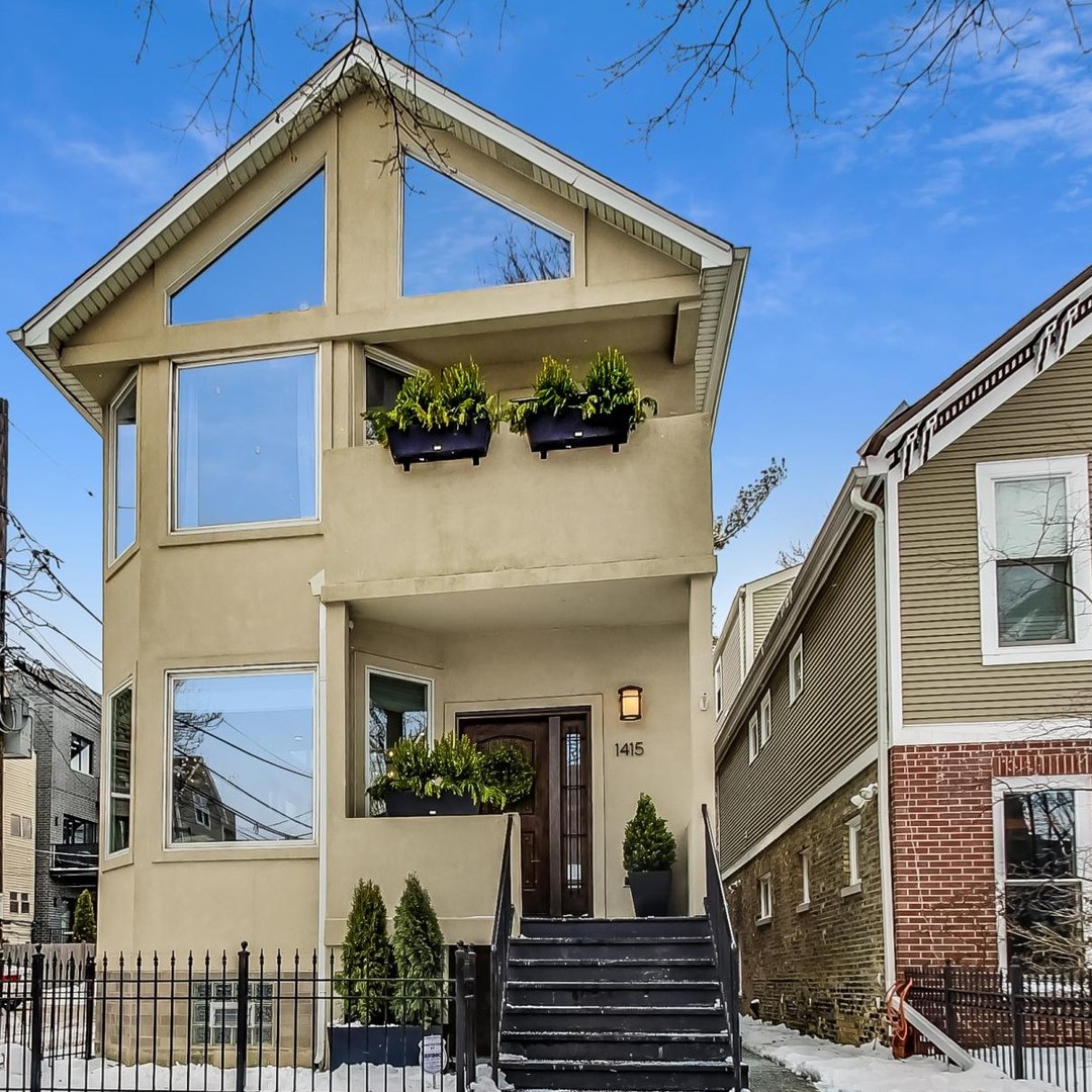 1415 W Lill Avenue
