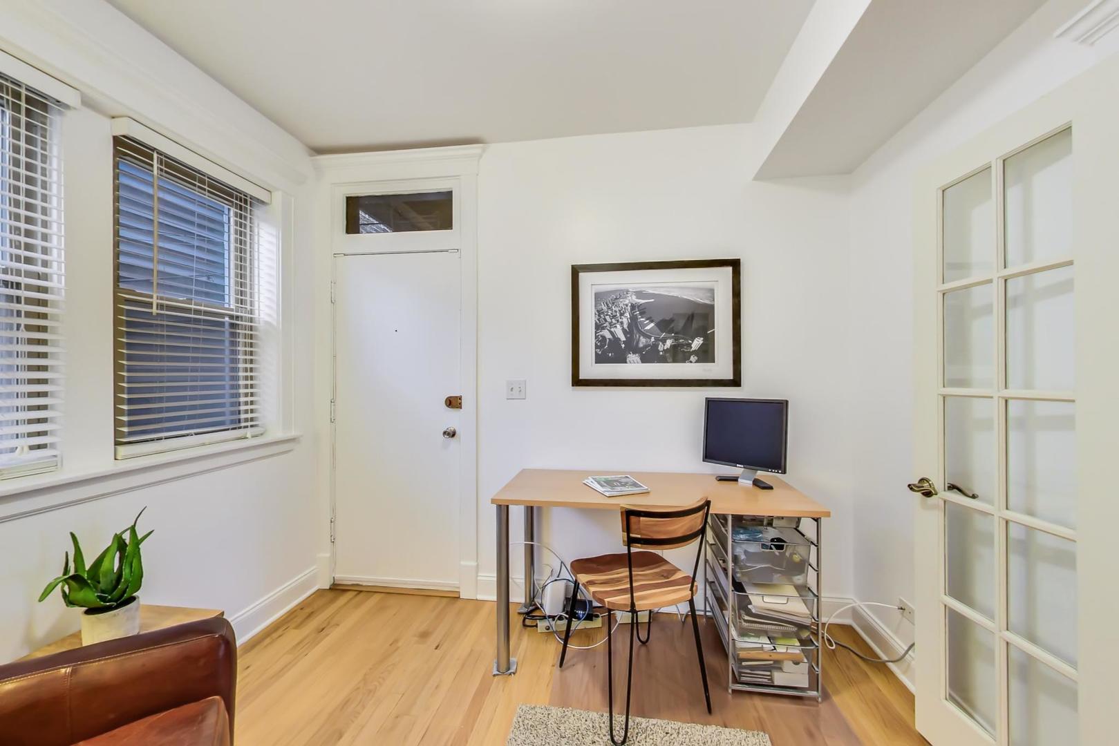4311 N Paulina Street Unit: 1A