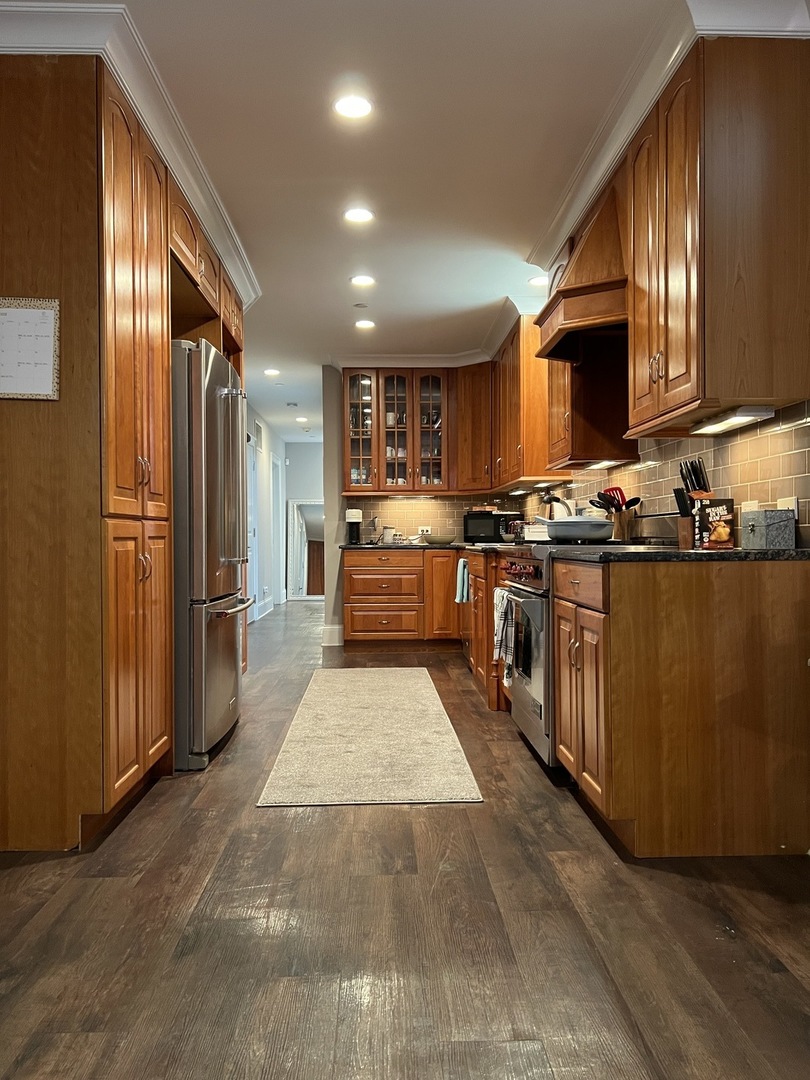 1213 W Newport Avenue Unit: 1