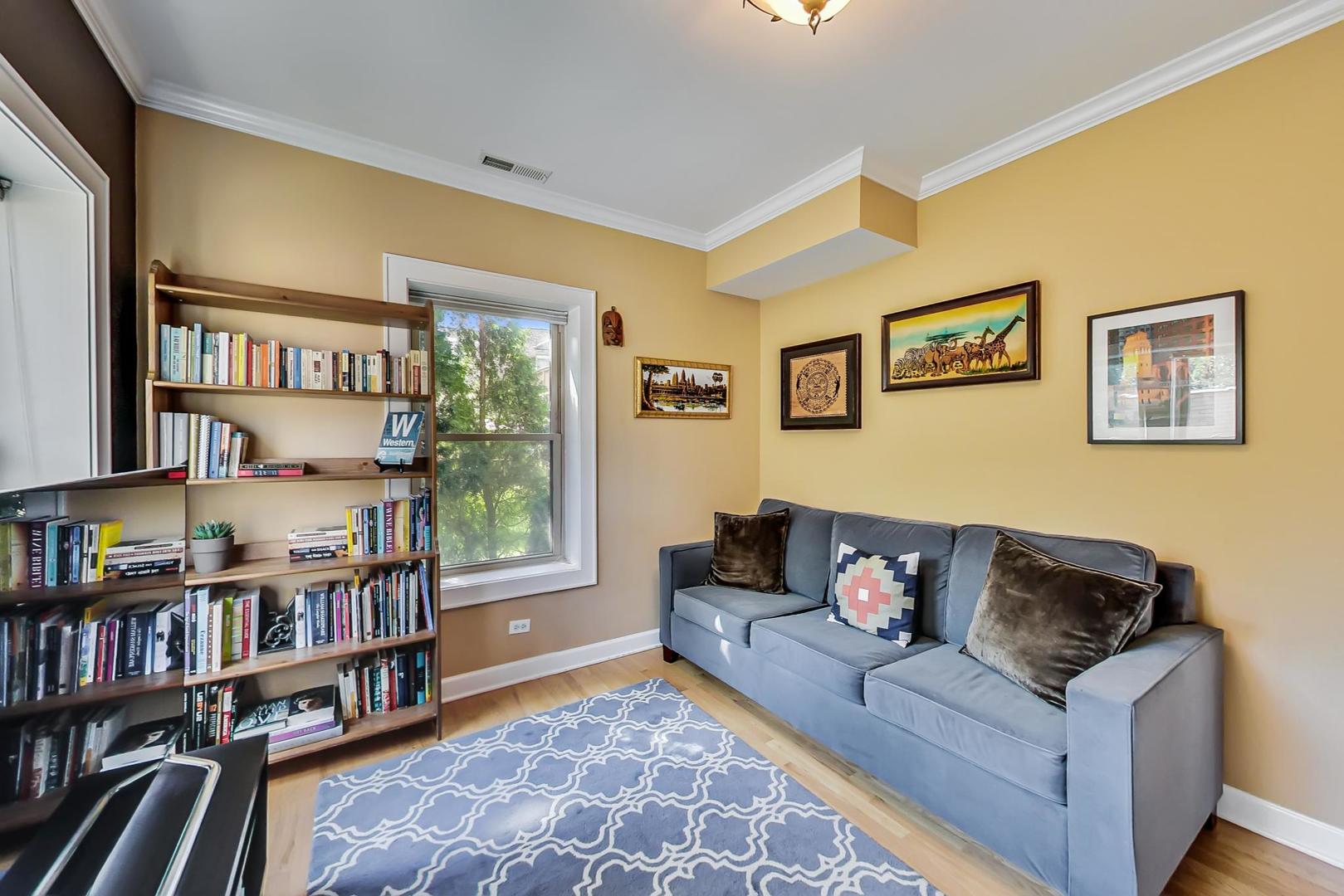 4835 N LEAVITT Street Unit: 2