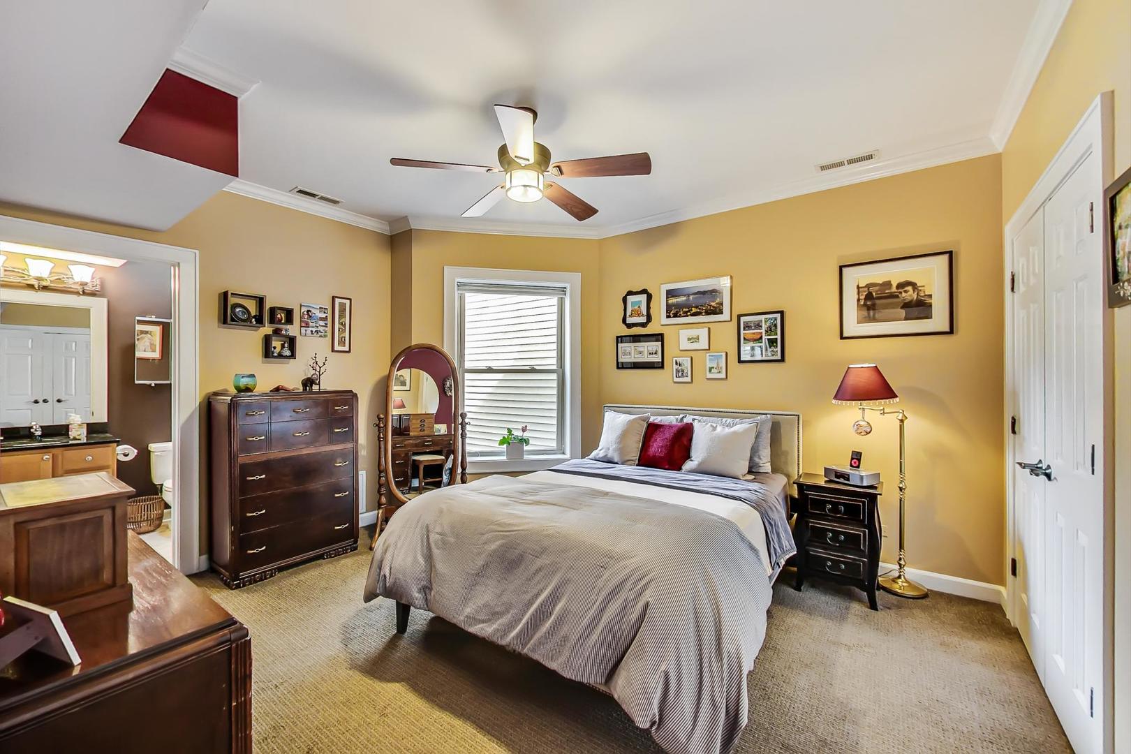 4835 N LEAVITT Street Unit: 2