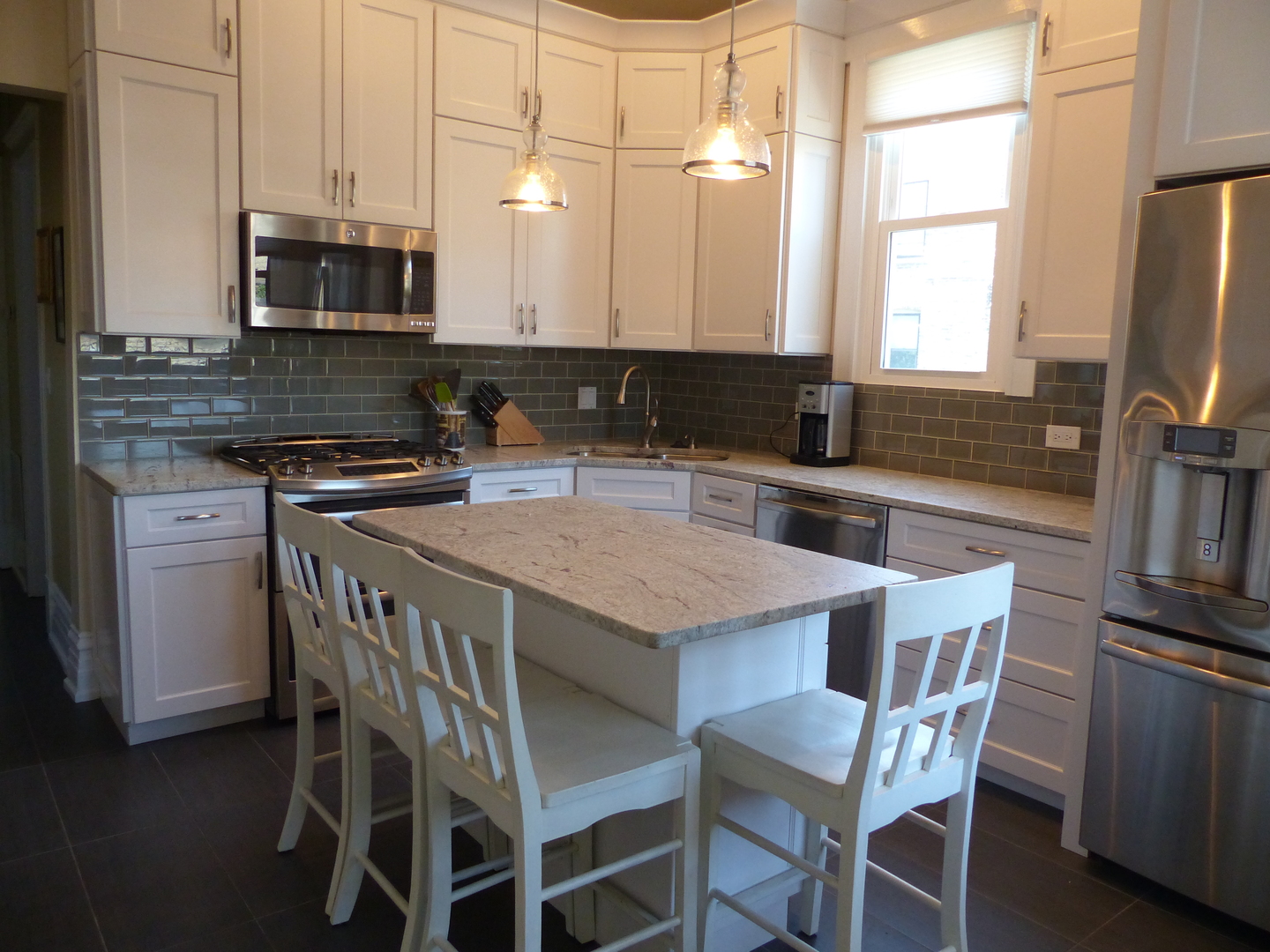 1928 W Berenice Avenue Unit: 2